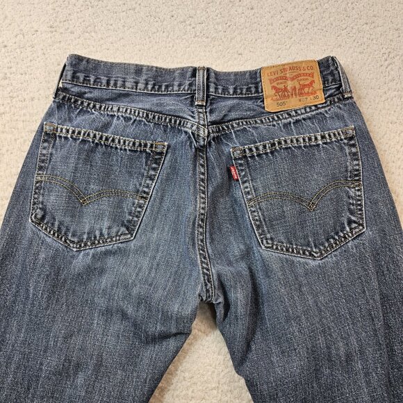 Levi's 505 Jeans Men's 32x30 Blue Denim Relaxed Fit Medium Wash Straight Leg - Picture 13 of 15